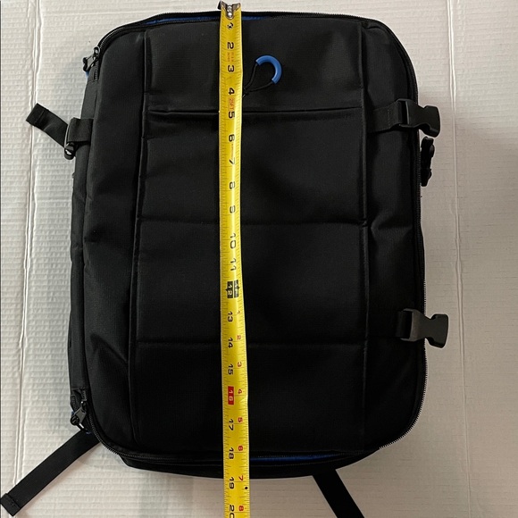 Simple Travel Backpack - Picture 10 of 11